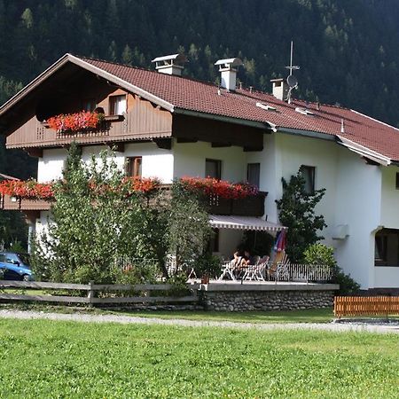 Gaestehaus Bliem Майрхофен Экстерьер фото